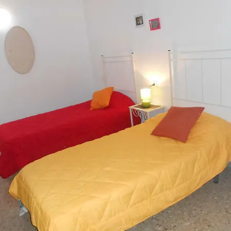 Apartamento General Serrano 10 * Alicante